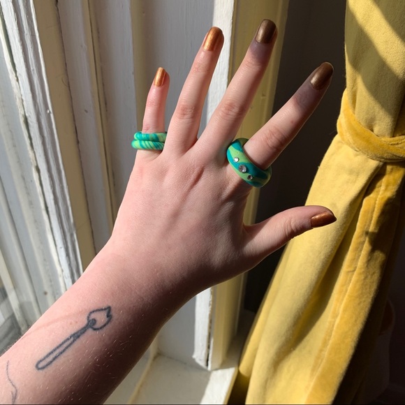 FREE ADD ON Handmade Marble Swirl Clay Pinky Ring - Picture 2 of 3